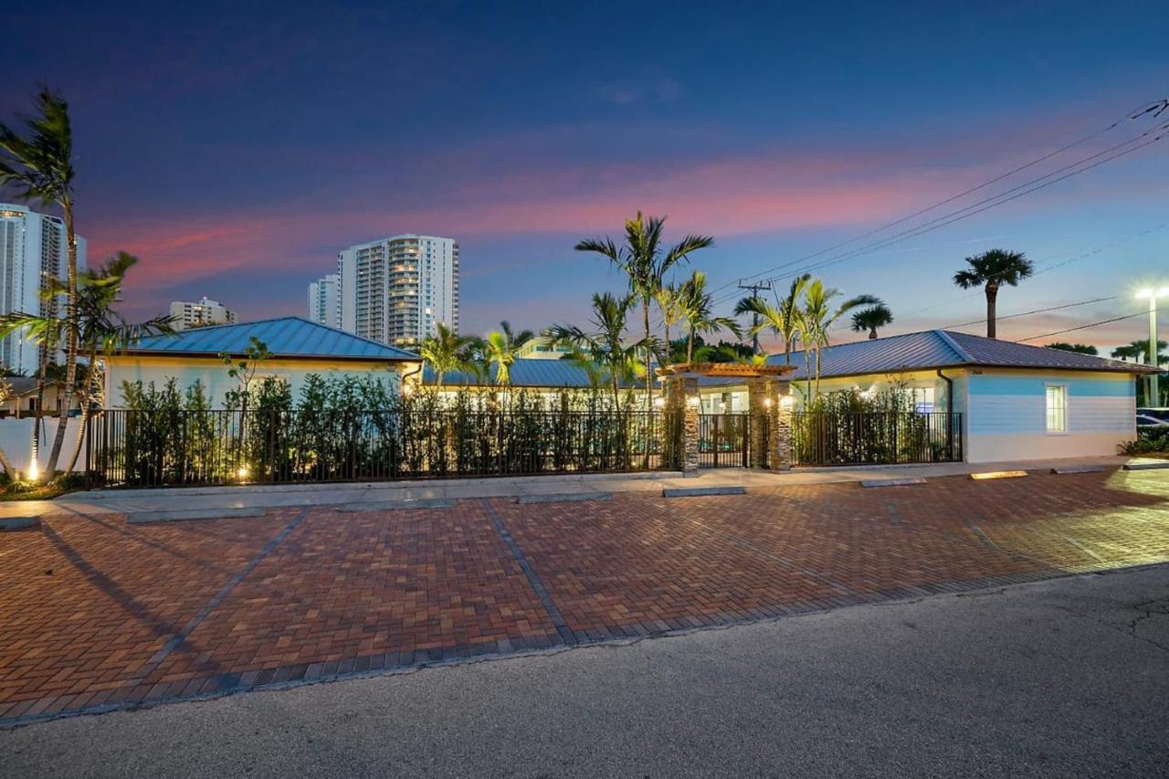 Bermuda Bungalows West Palm Beach Exterior photo